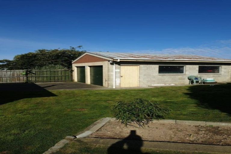 Photo of property in 38 Dundee Place, Strathern, Invercargill, 9812