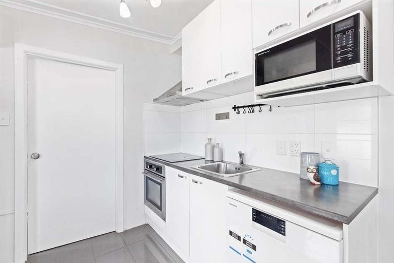 Photo of property in 259b Mount Albert Road, Wesley, Auckland, 1041