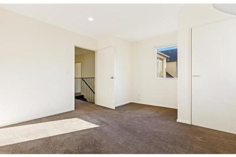 Photo of property in 52c Ely Street, Christchurch Central, Christchurch, 8013