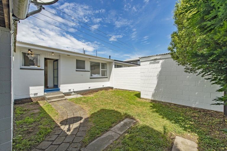 Photo of property in 11/20a Dickson Crescent, Hornby, Christchurch, 8042
