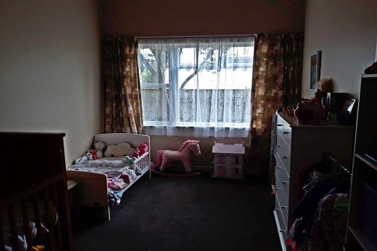 Photo of property in 88 Wood Street, Takaro, Palmerston North, 4410