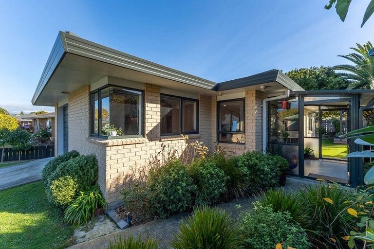 Photo of property in 1a Alexander Place, Otaki, 5512