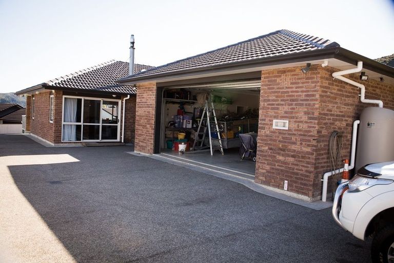 Photo of property in 48 Nelson Crescent, Wainuiomata, Lower Hutt, 5014