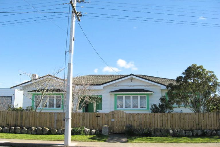 Photo of property in 27 Northumberland Street, Waipukurau, 4200