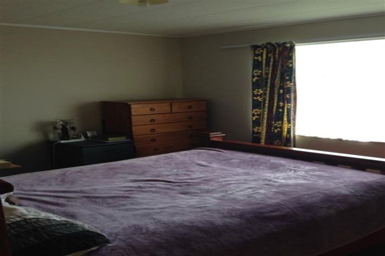 Photo of property in 174 Te Irirangi Drive, Clover Park, Auckland, 2019