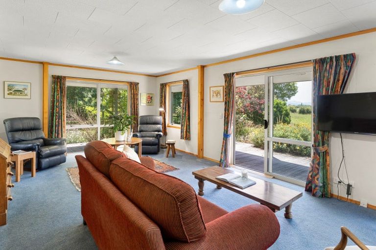 Photo of property in 192 Kuratawhiti Street, Woodside, Greytown, 5794