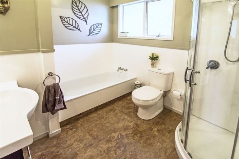 Photo of property in 83 Upper Plain Road, Masterton, 5810