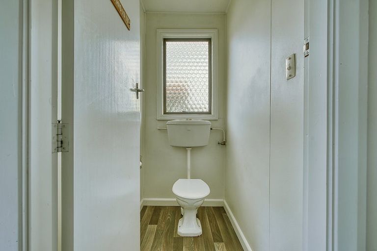 Photo of property in 43 Main Road, Harihari, 7884