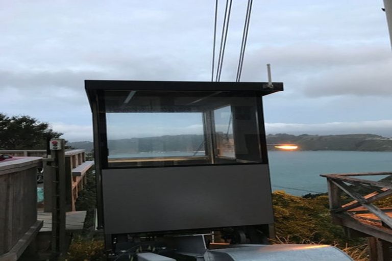 Photo of property in 115a Grafton Road, Roseneath, Wellington, 6011