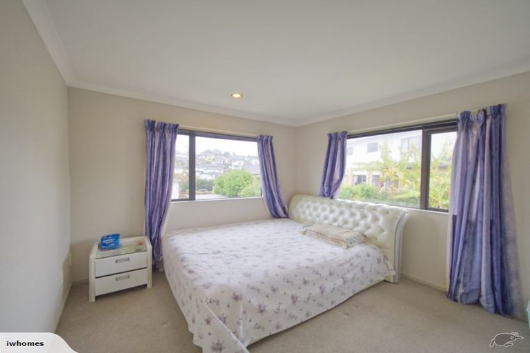 Photo of property in 3 Borneo Drive, Fairview Heights, Auckland, 0632