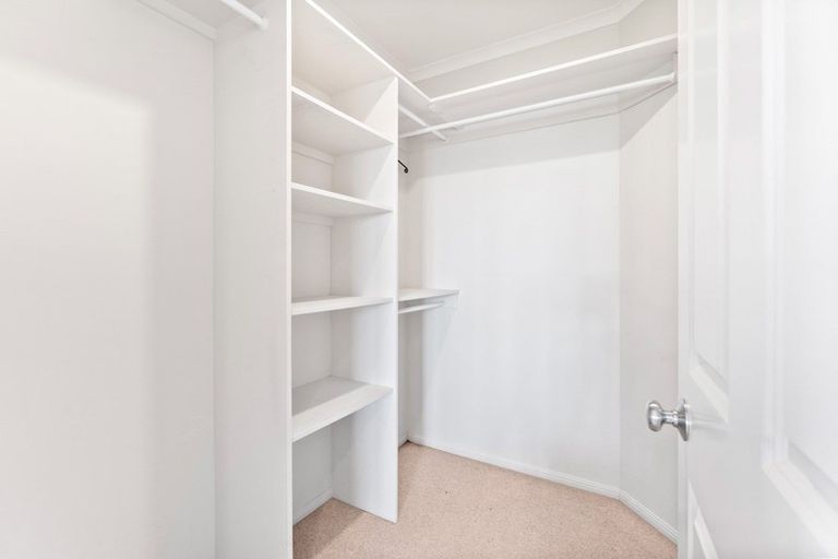 Photo of property in 147 Tukapa Street, Westown, New Plymouth, 4310