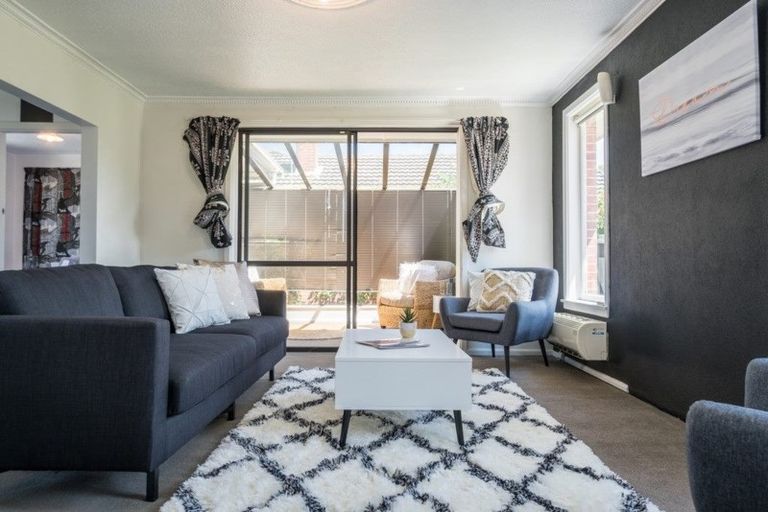 Photo of property in 1/16 Springhill Street, Avonhead, Christchurch, 8042