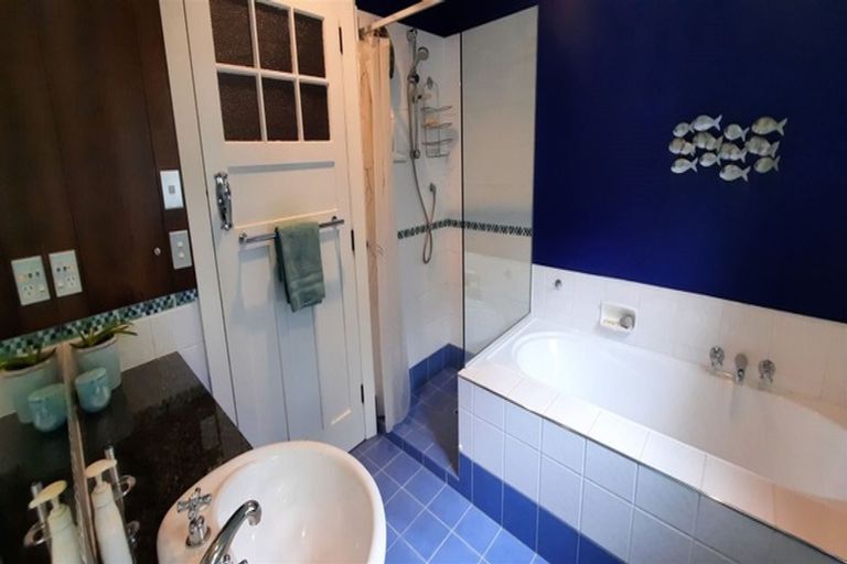 Photo of property in 14 Wai-iti Terrace, Burnside, Christchurch, 8053