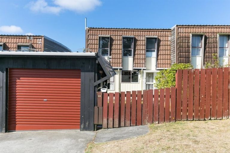 Photo of property in 68 Cunliffe Street, Churton Park, Wellington, 6037