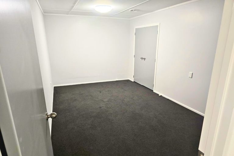 Photo of property in 70 Clevedon Road, Papakura, 2110