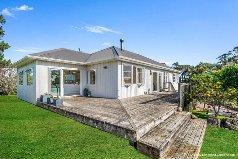 Photo of property in 151 Shelly Beach Road, South Head, Helensville, 0874