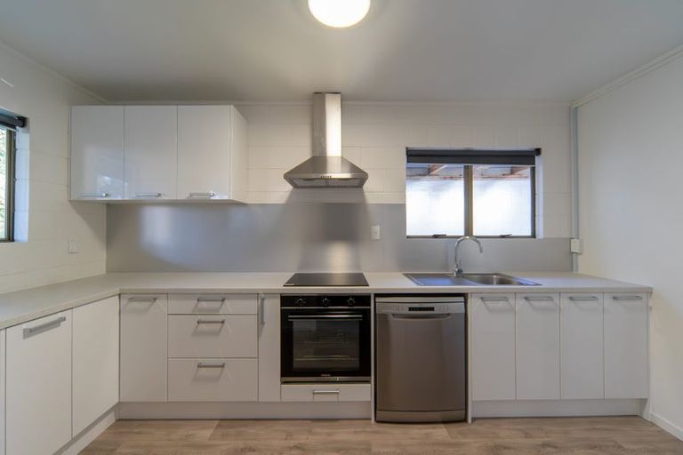 Photo of property in 33a Anthony Crescent, Bader, Hamilton, 3206