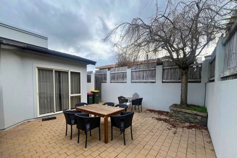 Photo of property in 10 Lismore Street, Wanaka, 9305
