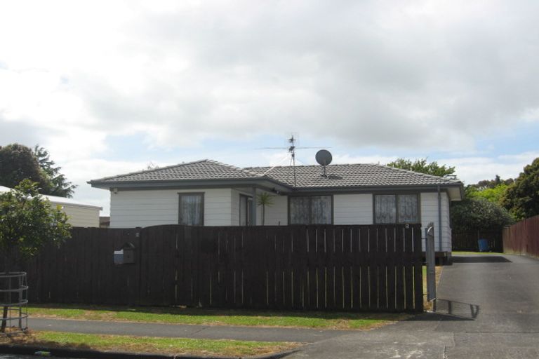 Photo of property in 5 Burundi Avenue, Clendon Park, Auckland, 2103