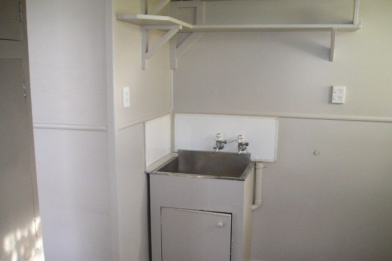 Photo of property in 3 Vicki Street, Sockburn, Christchurch, 8042