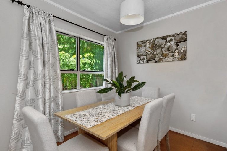 Photo of property in 32c Garland Drive, St Andrews, Hamilton, 3200
