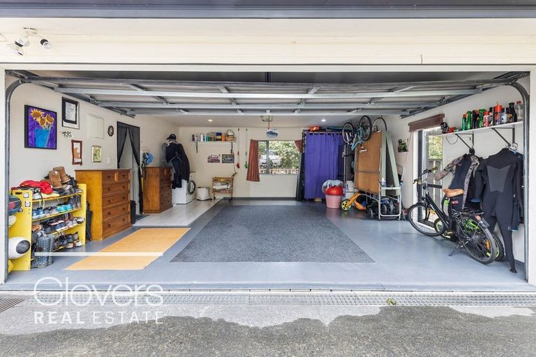Photo of property in 62b Glendene Avenue, Glendene, Auckland, 0602