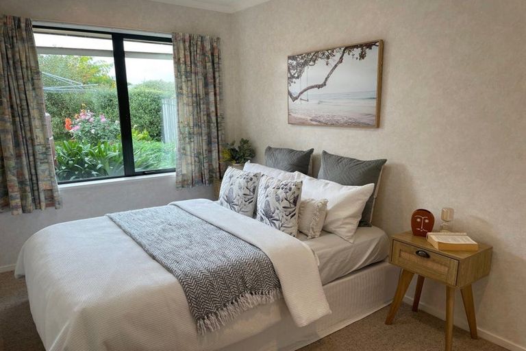 Photo of property in 24 Buckleys Road, Rangiora, 7400