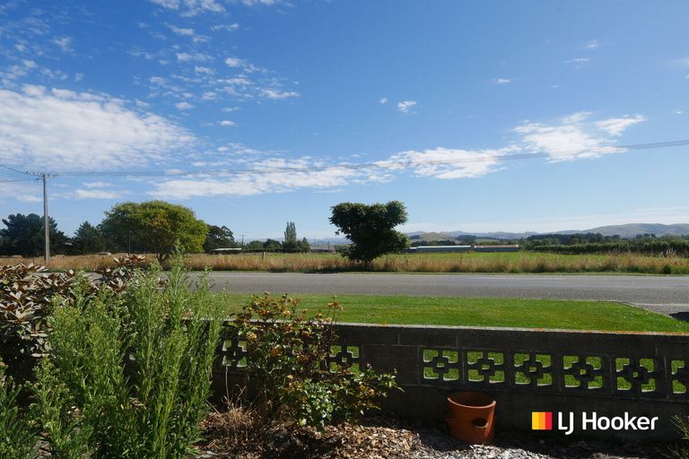 Photo of property in 24 Burraness Street, Palmerston, 9430