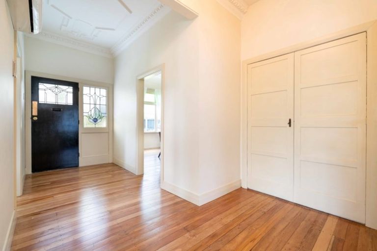 Photo of property in 20 Auld Street, Saint Kilda, Dunedin, 9012