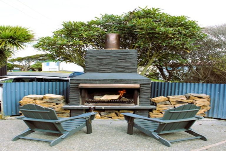 Photo of property in 3 Koromiko Street, Kaka Point, Balclutha, 9271