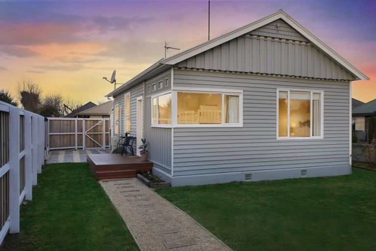 Photo of property in 230 King Street, Rangiora, 7400