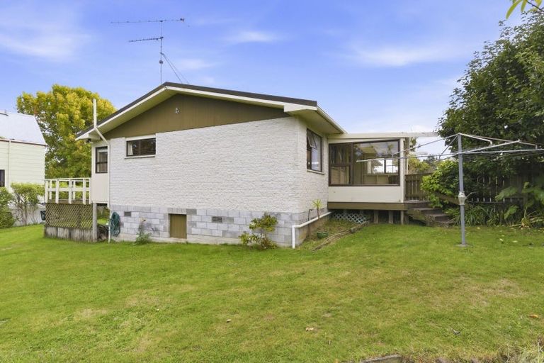 Photo of property in 27 Brandon Street, Otaki, 5512