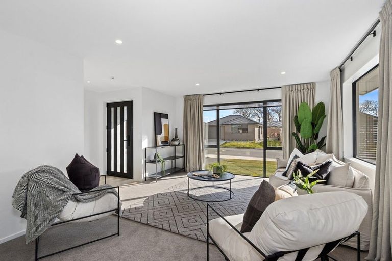 Photo of property in 11 Quinn Crescent, Woodend, 7610