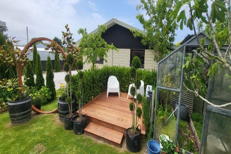 Photo of property in 37 London Street, Hampden, 9410