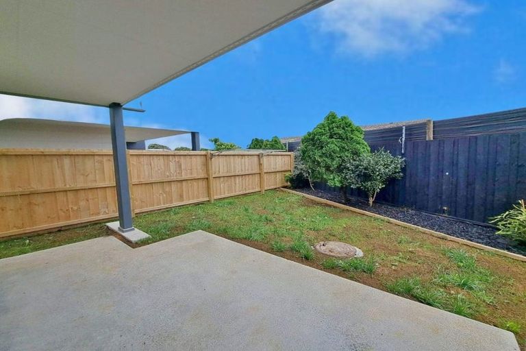 Photo of property in 15c Chadwick Crescent, Mangere East, Auckland, 2024