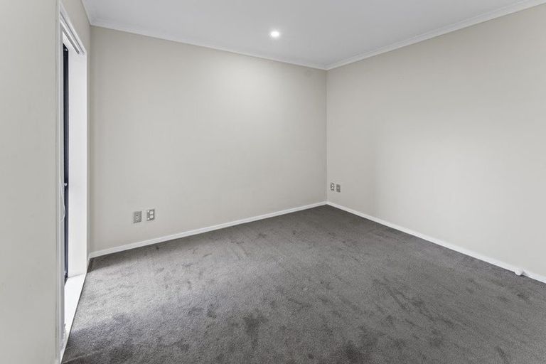 Photo of property in 4 Kakaho Way, Papatoetoe, Auckland, 2025
