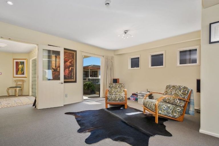 Photo of property in 189 Marine Parade, Mount Maunganui, 3116