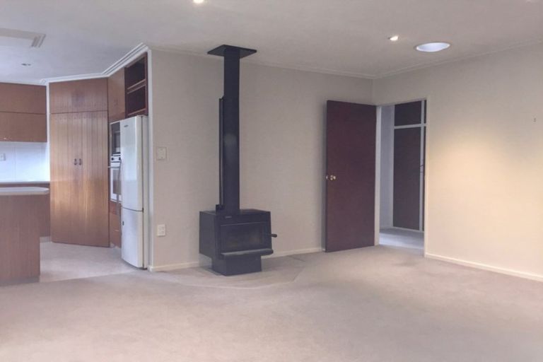 Photo of property in 28 Westmont Street, Ilam, Christchurch, 8041