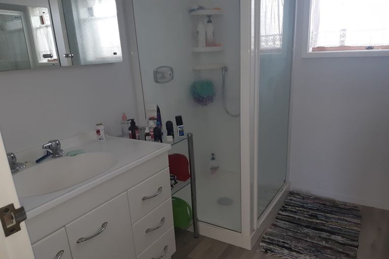 Photo of property in 5/772 Beach Road, Browns Bay, Auckland, 0630