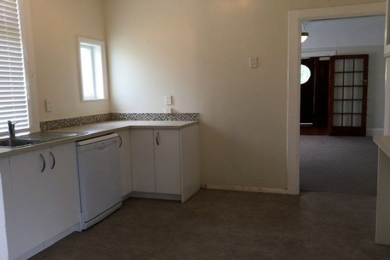 Photo of property in 34 Esther Street, Martinborough, 5711