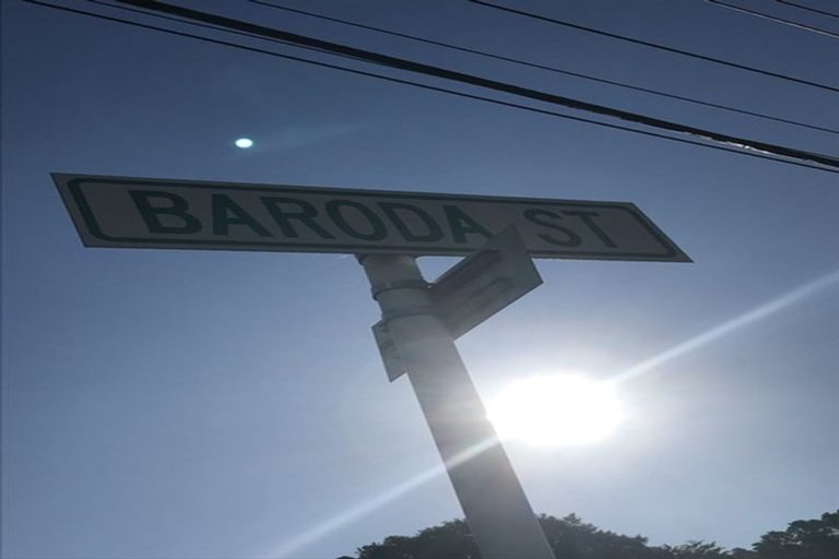 Photo of property in 10 Baroda Street, Khandallah, Wellington, 6035