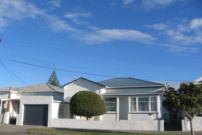 Photo of property in 8 Manchester Street, Petone, Lower Hutt, 5012