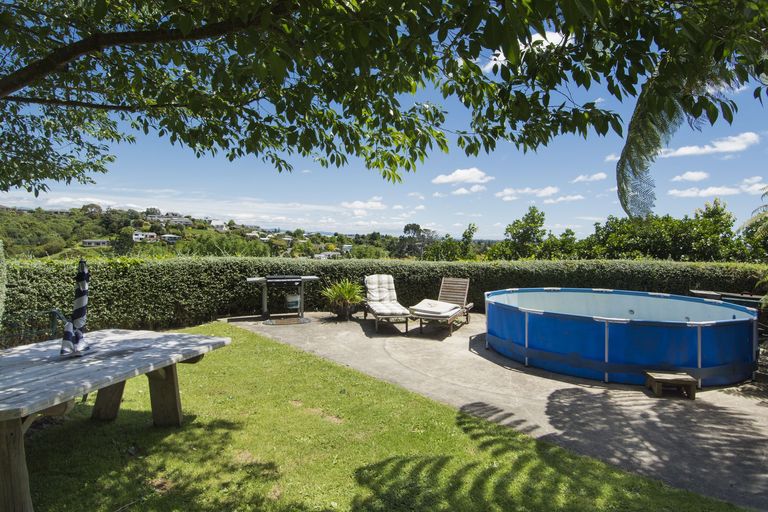 Photo of property in 4e Penny Place, Welcome Bay, Tauranga, 3175