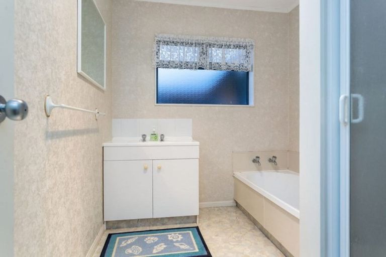 Photo of property in 230 Chatsfield Drive, Te Awamutu, 3800