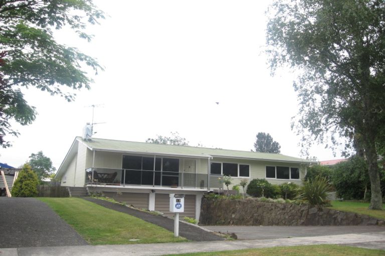 Photo of property in 15 Fairview Place, Te Puke, 3119