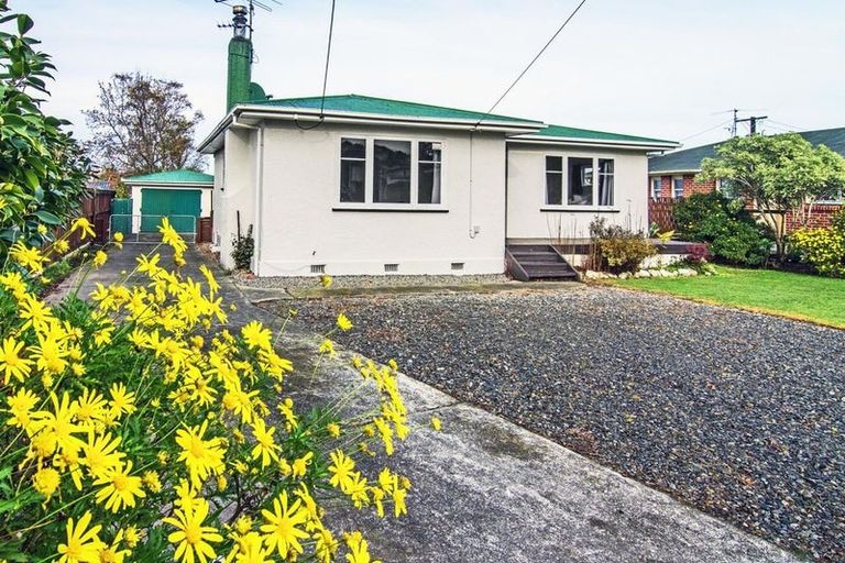 Photo of property in 32 Kitchener Street, Lansdowne, Masterton, 5810