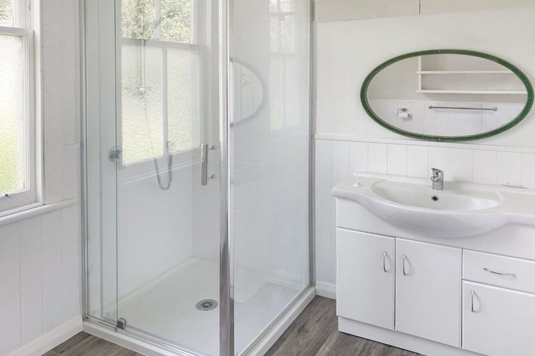 Photo of property in 6 Carlson Street, Dannevirke, 4930