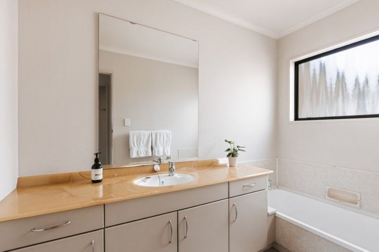 Photo of property in 117 Dickson Road, Papamoa Beach, Papamoa, 3118