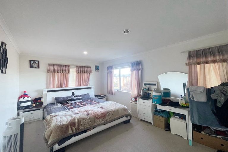 Photo of property in 19 Castlederg Drive, Flat Bush, Auckland, 2019