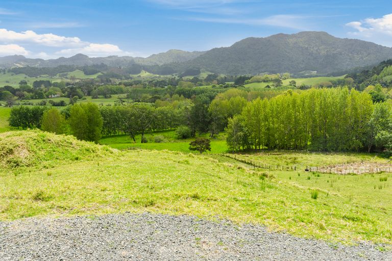 Photo of property in 50 Upper Whangateau Road, Big Omaha, Warkworth, 0985